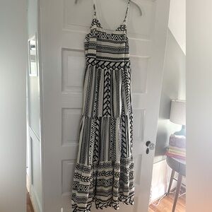 Vera Moda Tiered Maxi Dress
